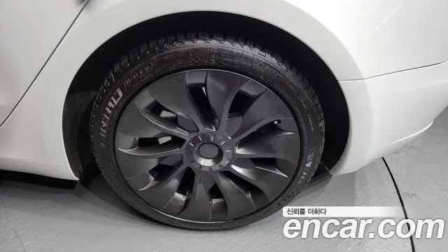 Tesla Model 3 2020 Белый из Кореи, фото 6