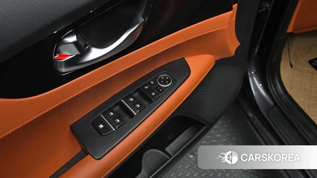Kia The New K3 2nd generation 2023 Серый из Кореи, фото 6