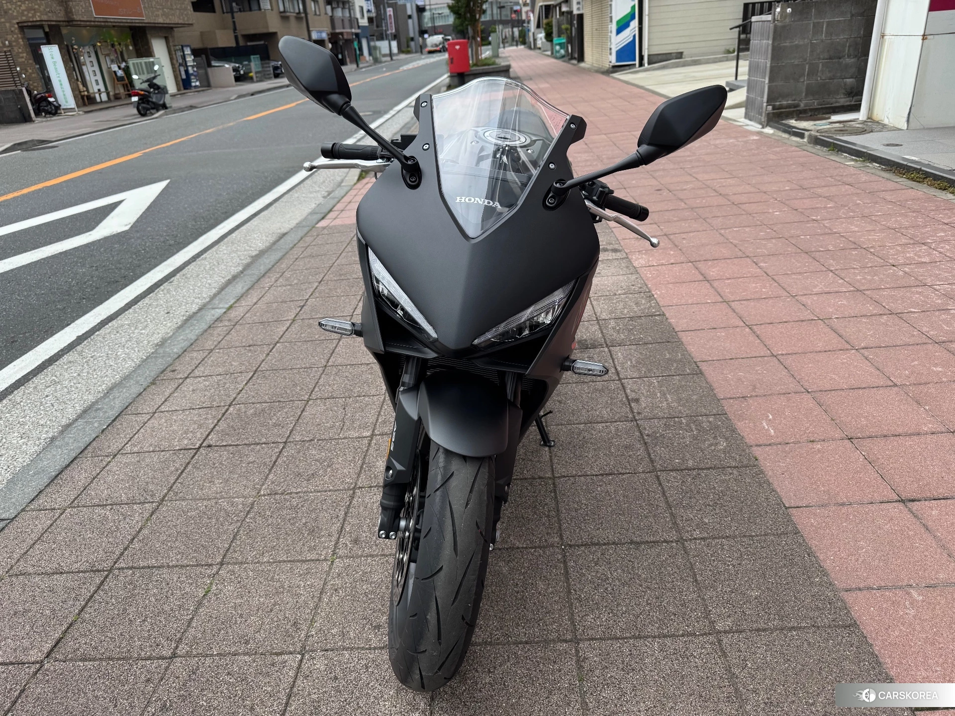 Проданный Honda CBR650R E-CLUTCH id 4313193 из Японии, фото 6