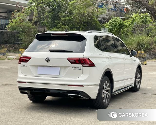 Volkswagen Tiguan L PHEV 2021 Белый из Китая, фото 6