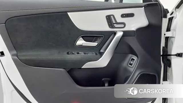 Mercedes-Benz CLA-Class C118 2024 Белый из Кореи, фото 6