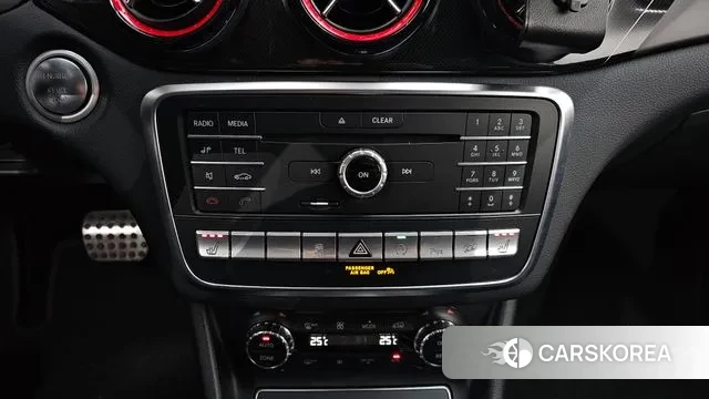 Mercedes-Benz GLA-Class X156 2019 Белый из Кореи, фото 6