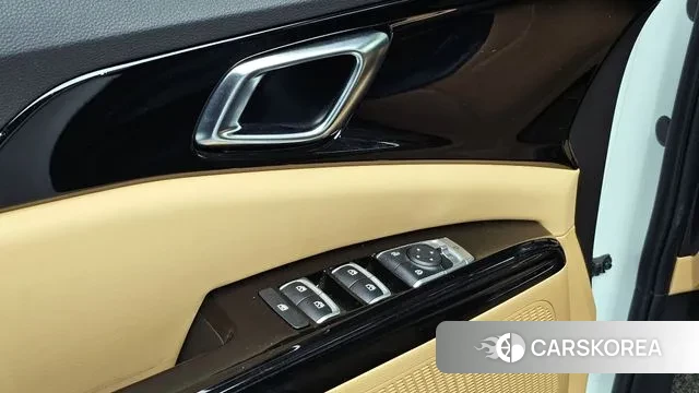 Kia Carnival 4th generation 2023 Белый из Кореи, фото 6