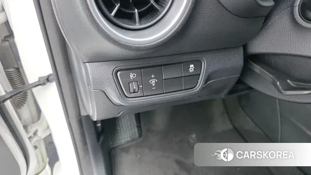 Kia The New K3 2nd generation 2021 Белый из Кореи, фото 6