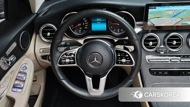 Mercedes-Benz C-Class W205 2019 Песочный из Кореи, фото 6