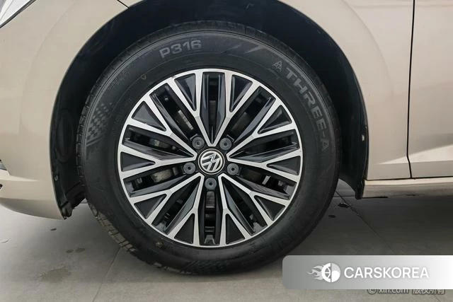 Volkswagen Sagitar 2021 Желтый из Китая, фото 6