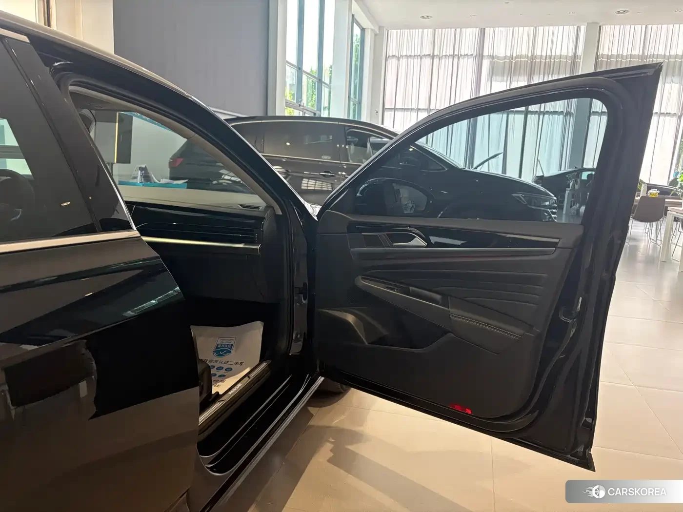 Volkswagen Passat 2025 Черный из Китая, фото 6