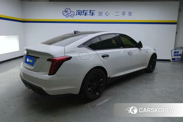 Cadillac CT5 2022 Белый из Китая, фото 6