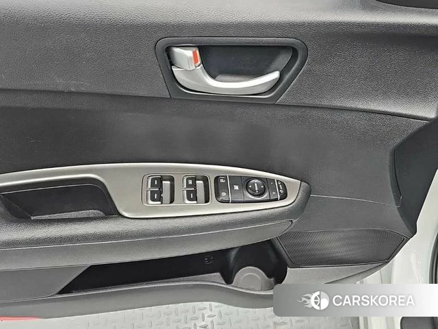 Kia The New K5 2nd generation 2019 Белый из Кореи, фото 6