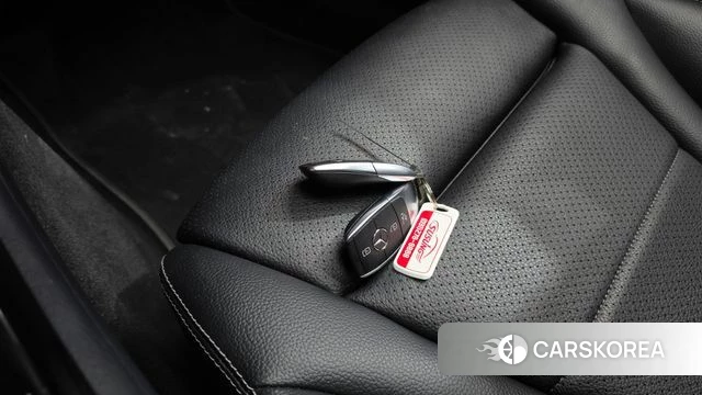 Mercedes-Benz GLC-Class X253 2021 Черный из Кореи, фото 6