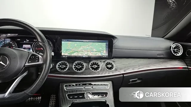 Mercedes-Benz E-Class W213 2018 Белый из Кореи, фото 6