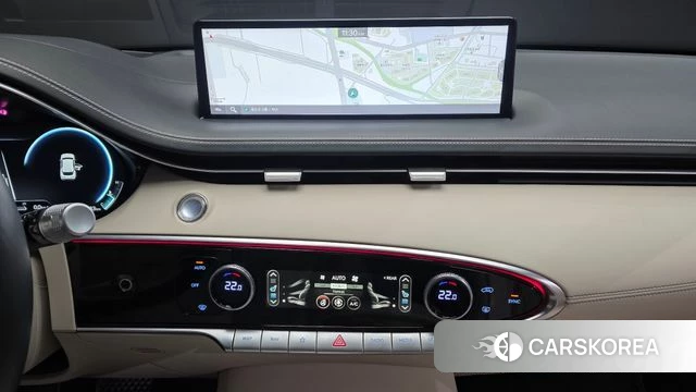 Genesis GV70 2022 Черный из Кореи, фото 6