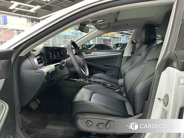 Volkswagen Lingdu 2024 Белый из Китая, фото 6