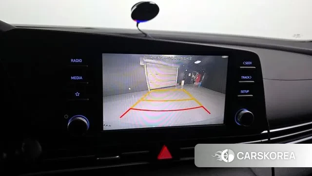 Hyundai Avante Hybrid (CN7) 2020 Светло-серебряный цвет из Кореи, фото 6