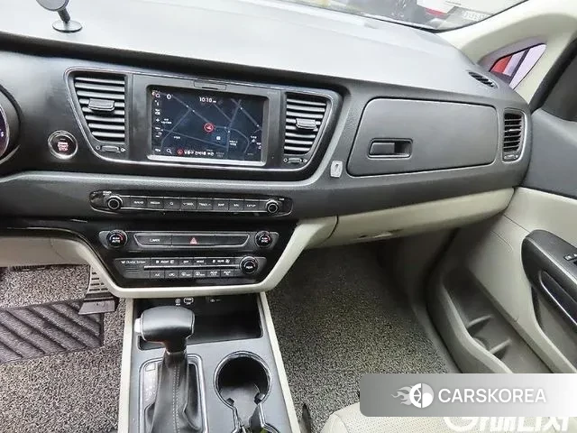 Kia The New Carnival 2019 Черный из Кореи, фото 6