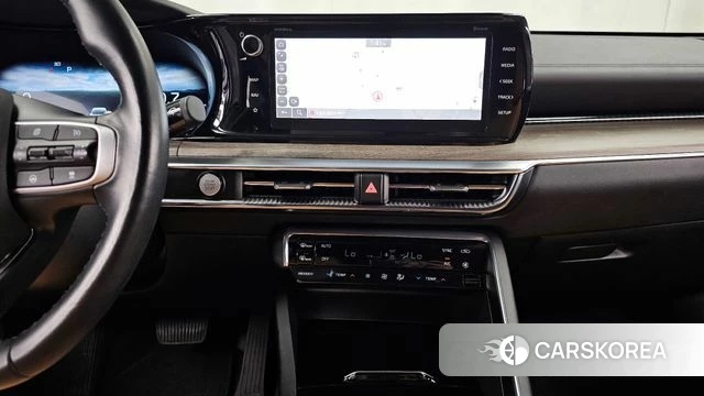 Kia K5 3rd generation 2023 Серый из Кореи, фото 6