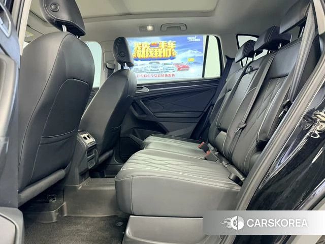 Volkswagen Tiguan L 2024 Черный из Китая, фото 6