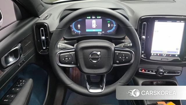 Volvo C40 Richards 2023 Белый из Кореи, фото 6