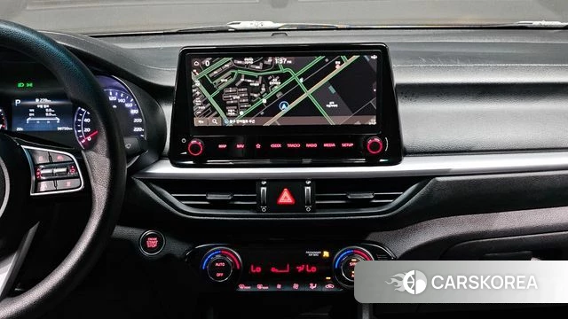 Kia The New K3 2nd generation 2022 Белый из Кореи, фото 6