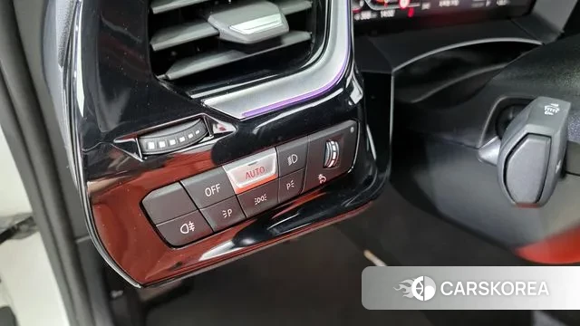 BMW Z4 (G29) 2023 Белый из Кореи, фото 6