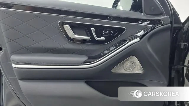 Mercedes-Benz S-Class W223 2024 Черный из Кореи, фото 6