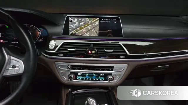 BMW 7 Series (G11) id 3478863 из Кореи 6