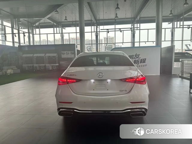Mercedes-Benz Class C 2024 Белый из Китая, фото 6
