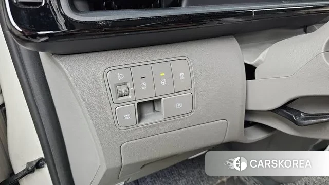 Hyundai Staria 2023 Белый из Кореи, фото 6