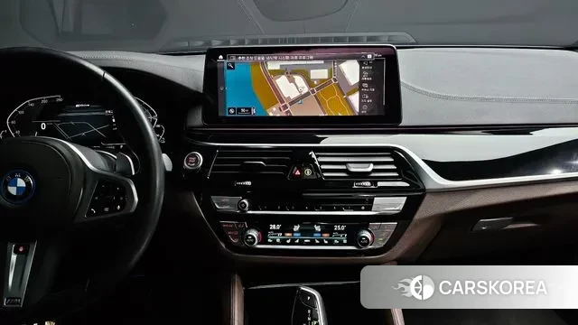 BMW 5 Series (G30) 2023 Черный из Кореи, фото 6