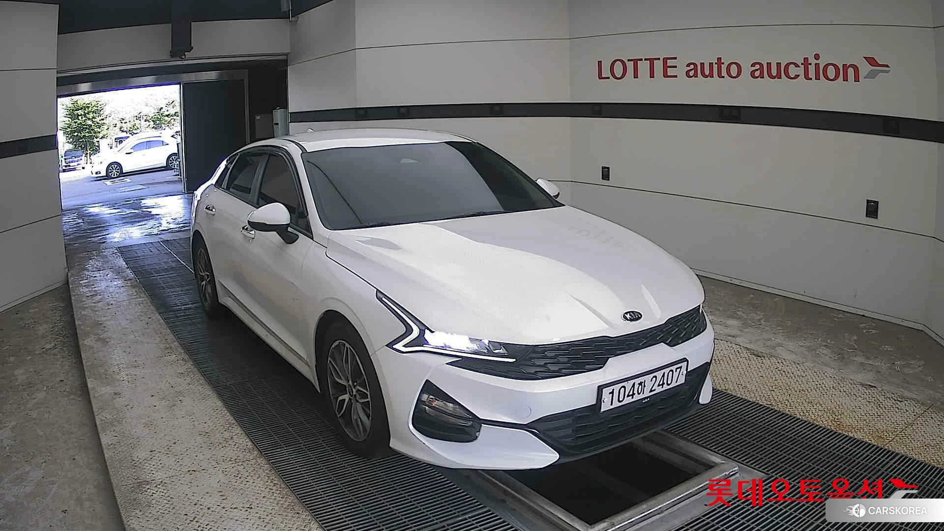 Kia K5 2020 Snow White Pearl (optional) из Кореи, фото 6