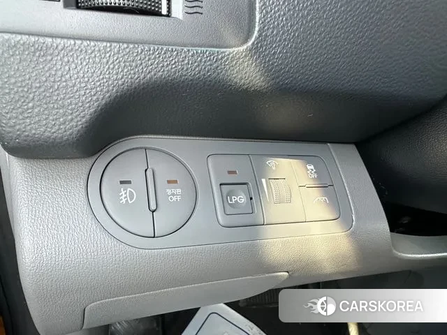 Hyundai The New Grand Starex 2021 Желтый из Кореи, фото 6