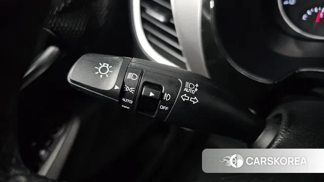 Kia Seltos 2019 Белый из Кореи, фото 6