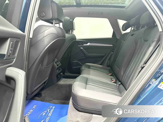 Audi Q5L 2022 Синий из Китая, фото 6