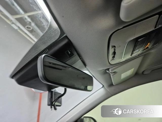 Hyundai Tucson (NX4) 2021 Серебряный из Кореи, фото 6