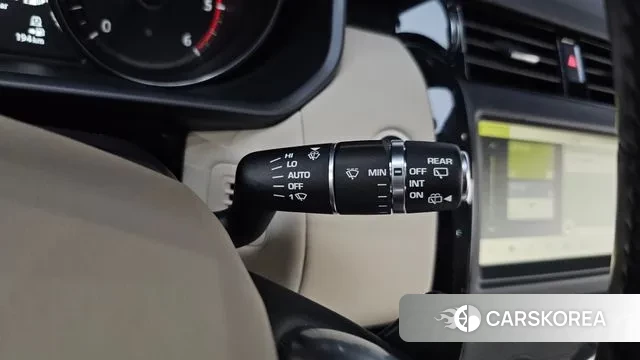 Land Rover Discovery 5 2018 Белый из Кореи, фото 6