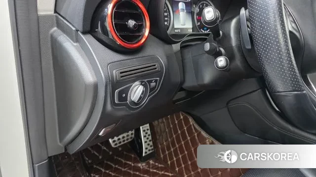 Mercedes-Benz GLC-Class X253 2018 Белый из Кореи, фото 6