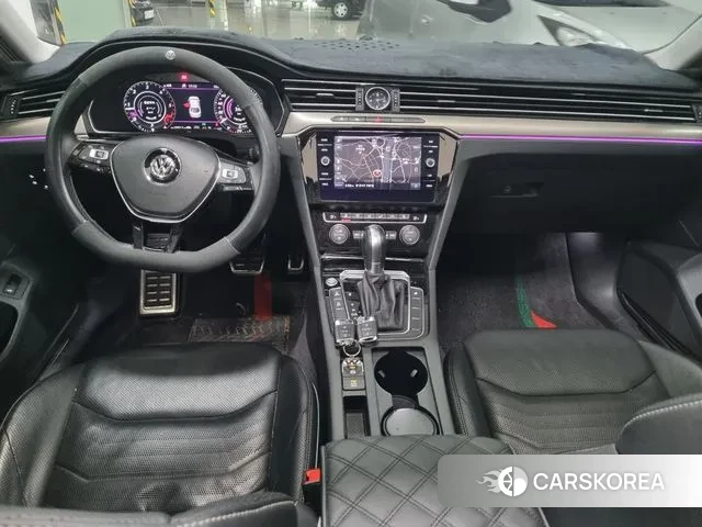 Volkswagen Arteon 2019 Серебристо-серый из Кореи, фото 6