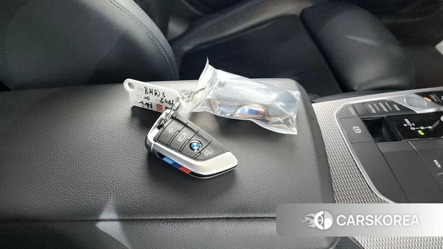 BMW 3 Series (G20) 2020 Белый из Кореи, фото 6