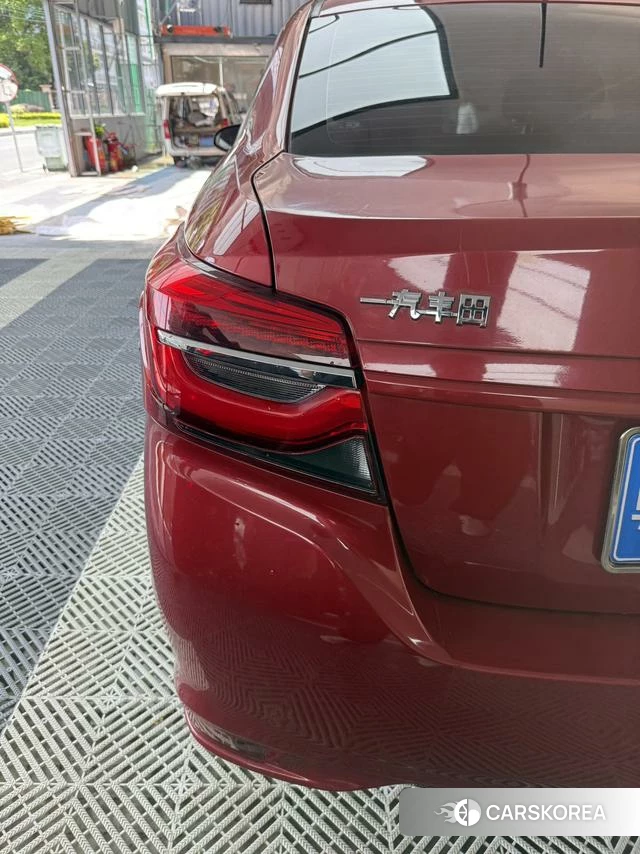 Toyota Vios 2022 Красный из Китая, фото 6