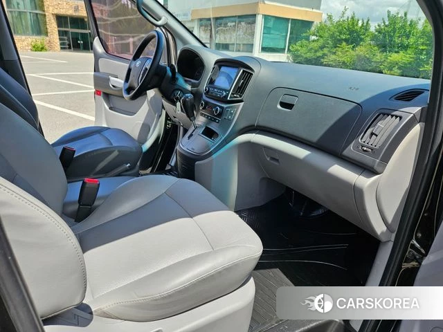 Hyundai The New Grand Starex 2019 Черный из Кореи, фото 6