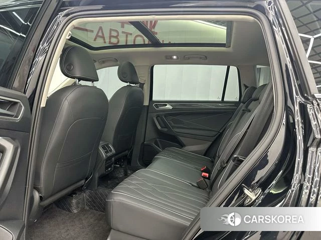 Volkswagen Tiguan L 2022 Черный из Китая, фото 6