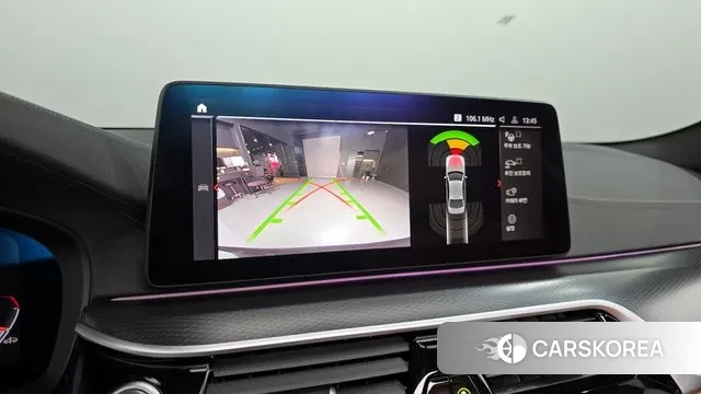 BMW 5 Series (G30) 2023 Серый из Кореи, фото 6