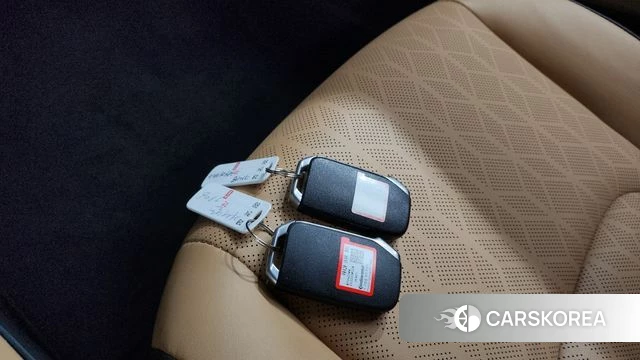 Kia Carnival 4th generation 2022 Белый из Кореи, фото 6