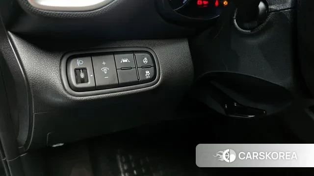 Hyundai Venue 2020 Черный из Кореи, фото 6