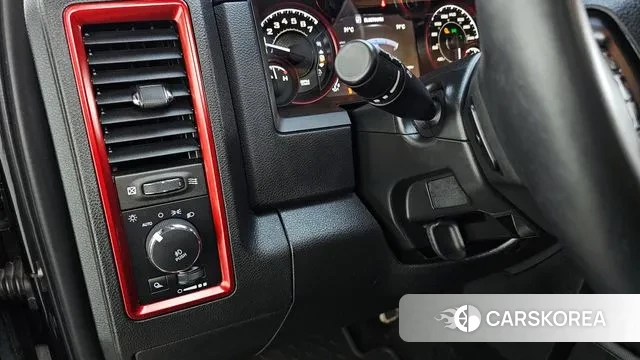 Dodge Lampicup 2018 Черный из Кореи, фото 6
