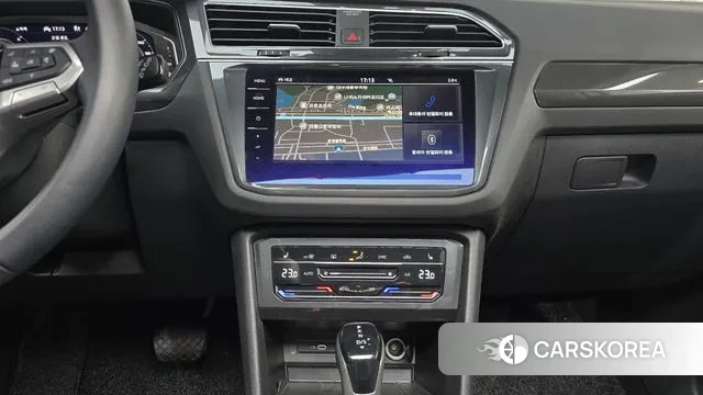 Volkswagen Tiguan second Generation 2023 Белый из Кореи, фото 6