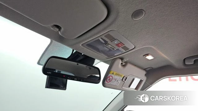 Hyundai Venue 2022 Белый из Кореи, фото 6