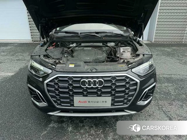 Audi Q5L 2022 Черный из Китая, фото 6