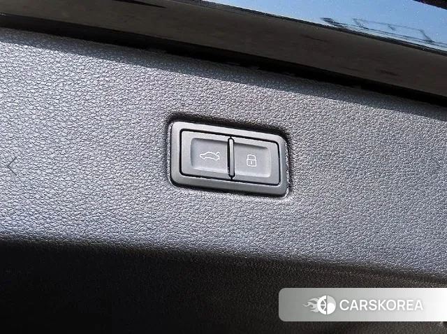 Audi Q7 (4M) 2023 Черный из Кореи, фото 6