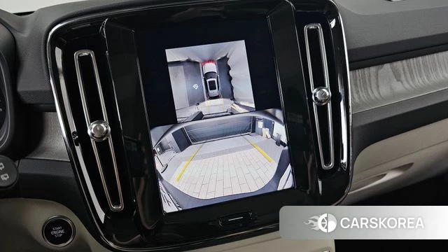 Volvo XC40 2025 Белый из Кореи, фото 6
